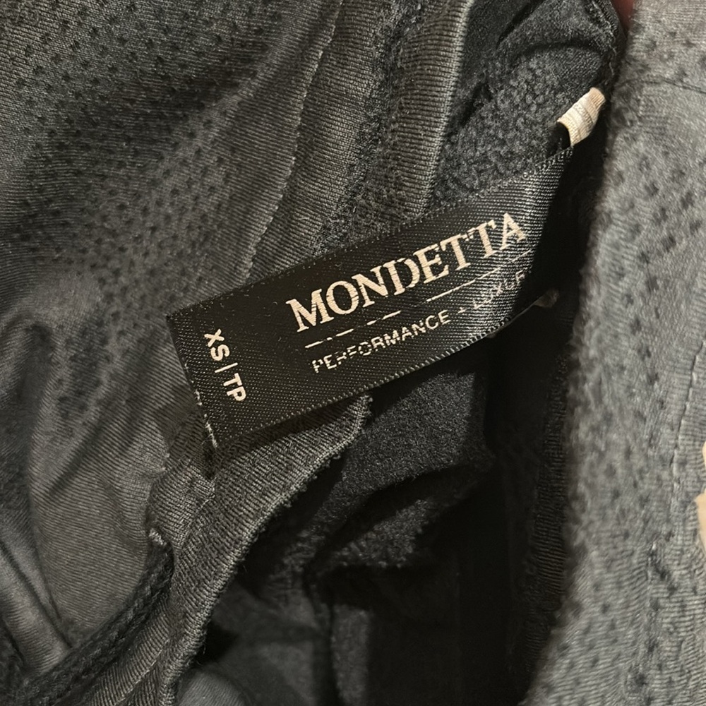 Mondetta Collection / Camo Jacquard Popover size XS - Picture 5 of 6